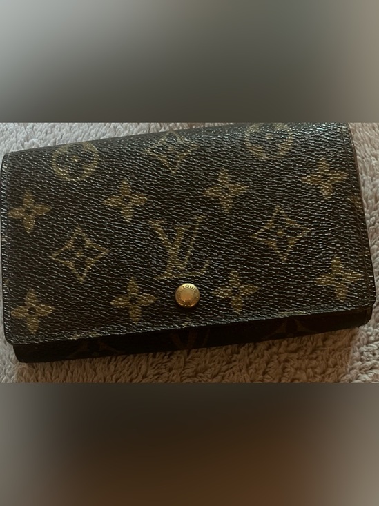 Louis Vuitton Handbags - LV Wallet